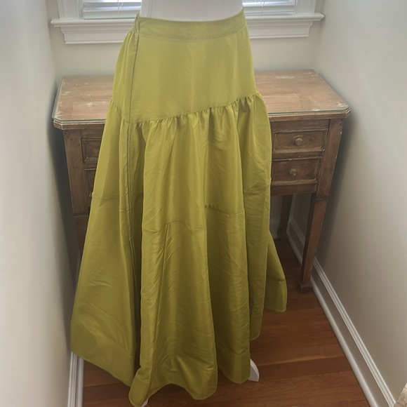 Free People Emery Drop-Waist Midi Skirt
Size XS - Picture 6 of 7
